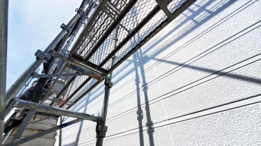 マンションで外壁から雨漏りが発生する原因とは
